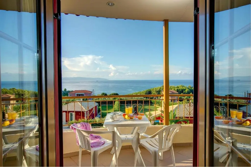 Marina-Anna Studios - Chambres