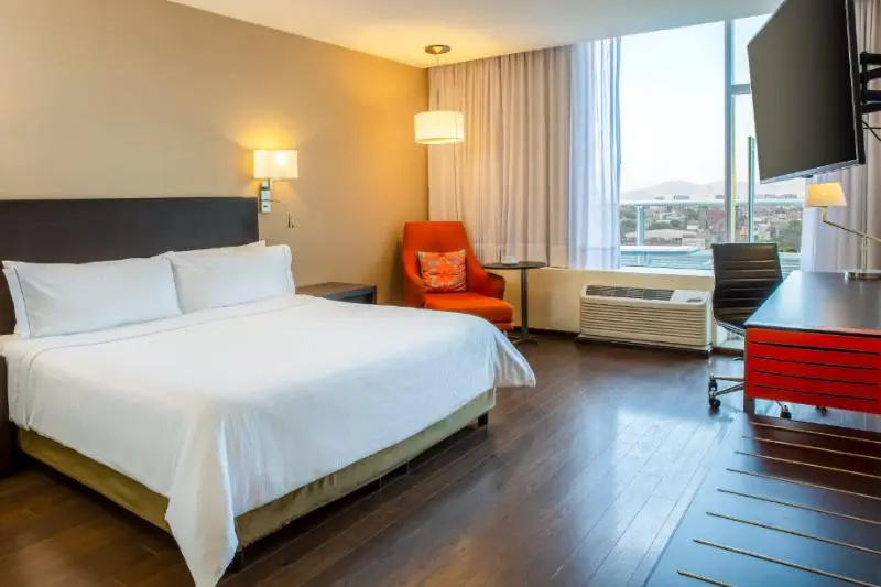 Fiesta Inn Centro Historico - Chambres