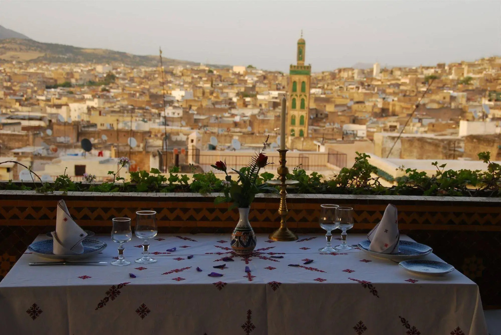 Riad El Ghalia - Général