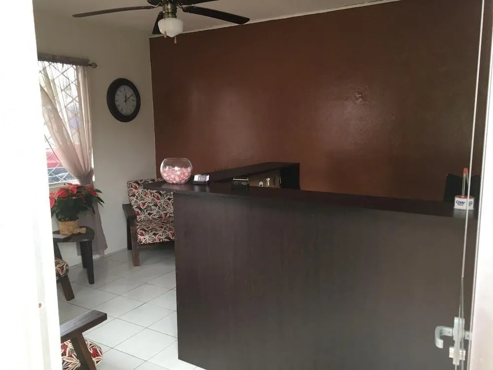 Hotel Naralit - фото 2