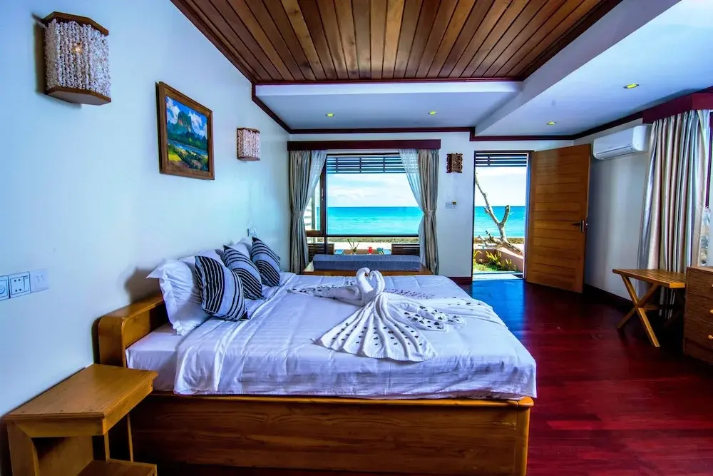Double Bungalow with sea view twin beds