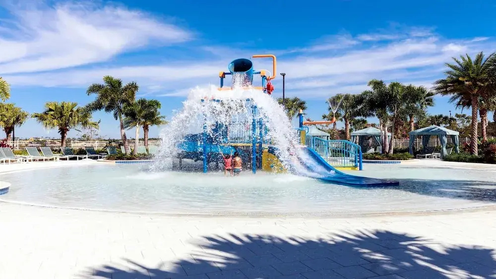 Resort Villa: Pool, Spa & Disney Proximity