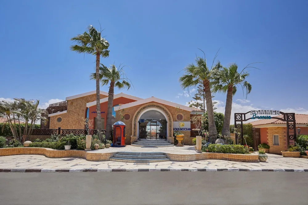 Golden Ocean Marina Hotel