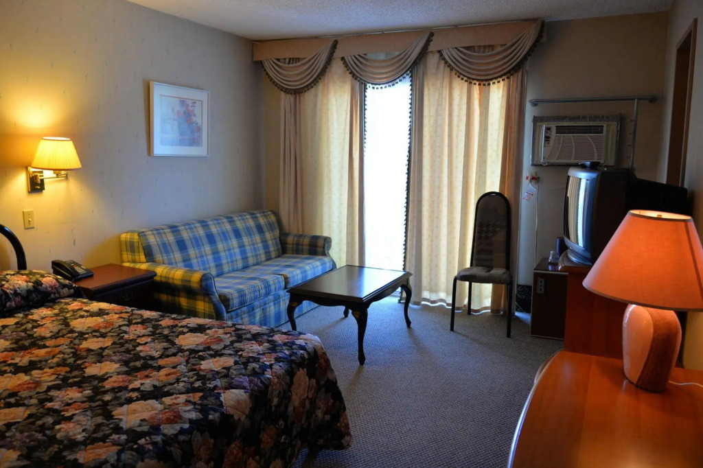 Image 12