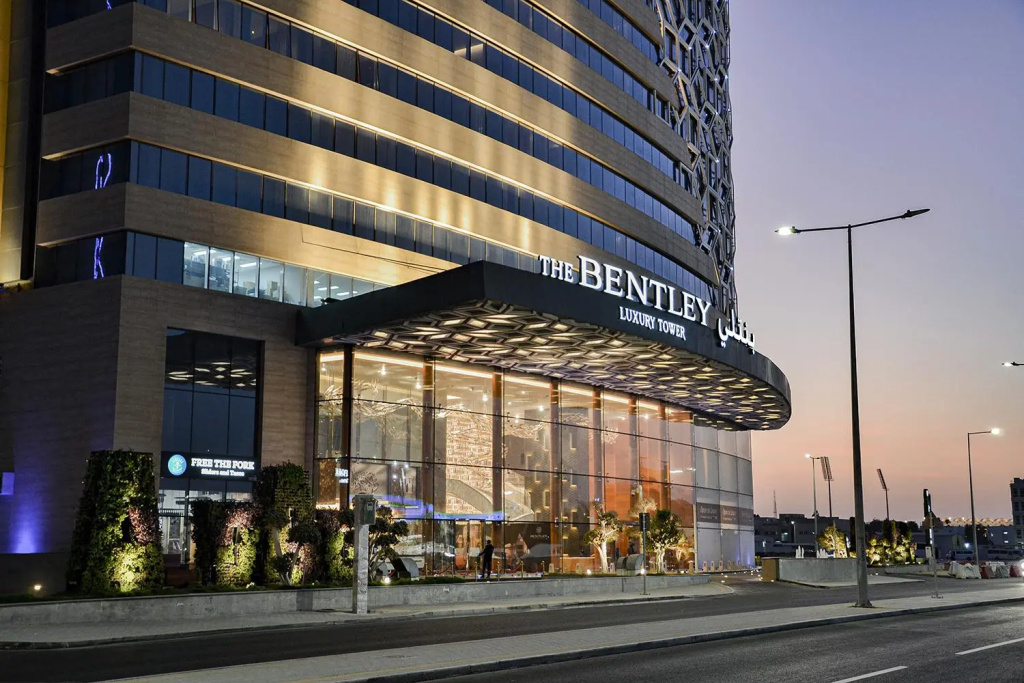 The Bentley Luxury Hotel and Suites — фото