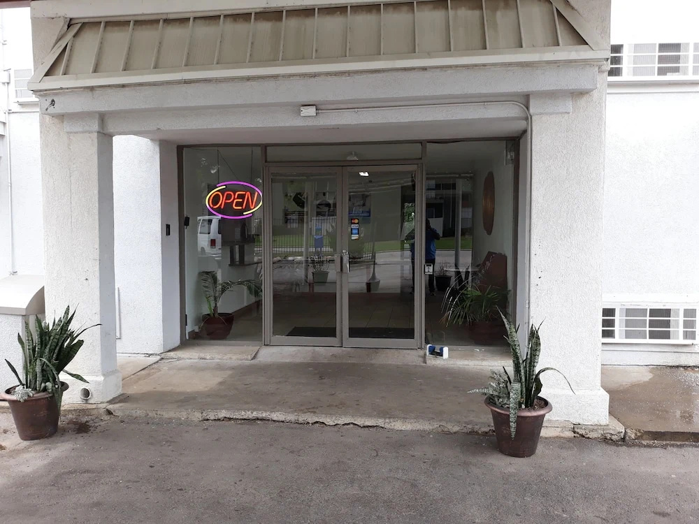 Studio 6 Tulsa Fairgrounds