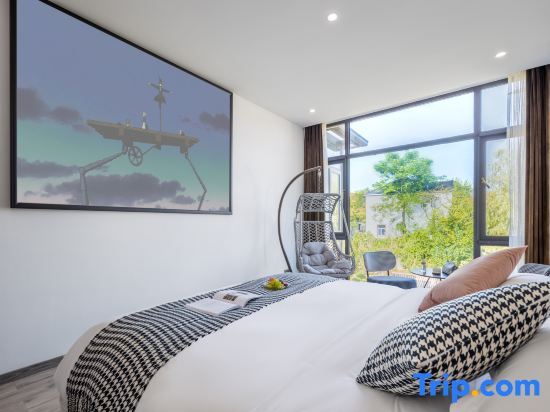 Royal Dragon Airport Hotel