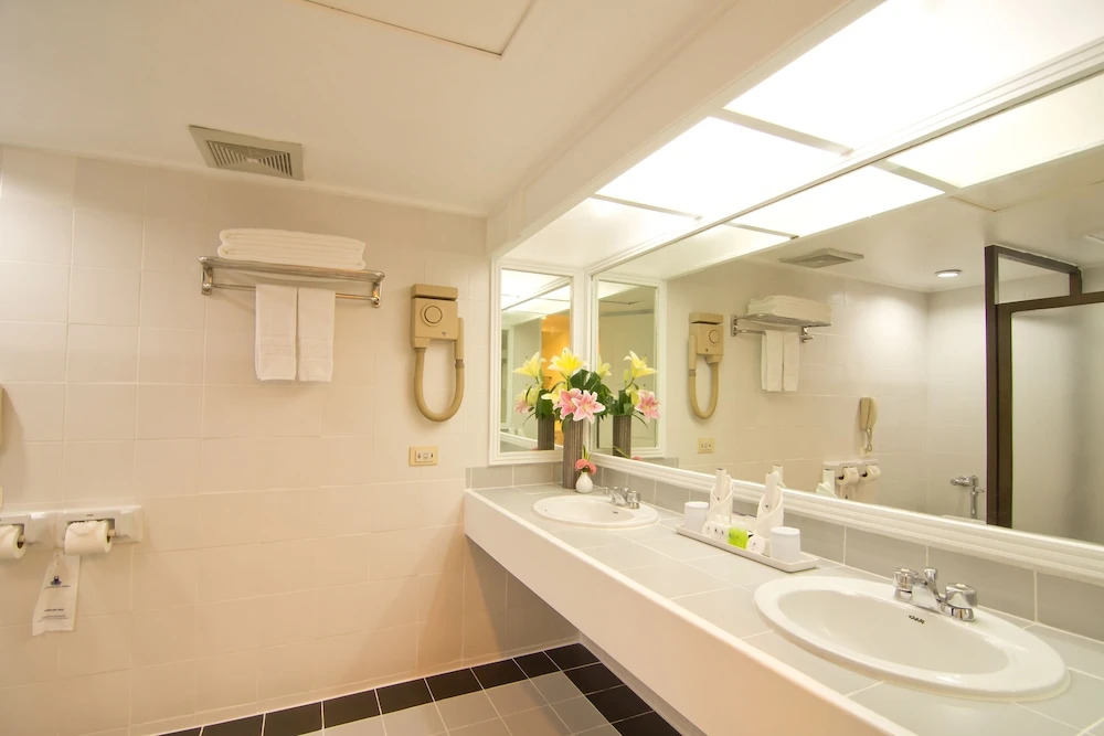 Двухместный номер Deluxe двуспальная кровать в Ambassador City Jomtien Pattaya - Marina Tower Wing