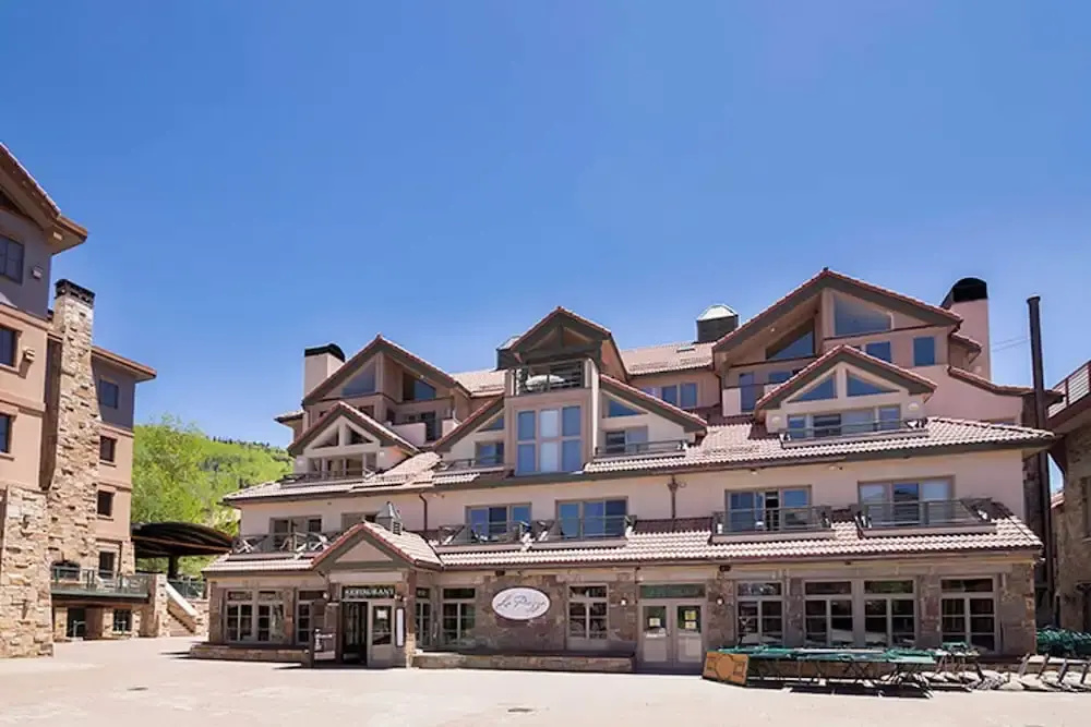 Blue Mesa Lodge 32A by Avantstay Located In The Heart Of Mountain Village w/ Prime Skiing Access