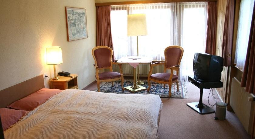 Hotel Cresta Grimontana AG by null