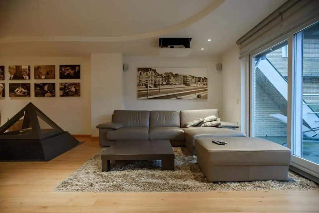 Big and comfortable triplex in Knokke - фото 4