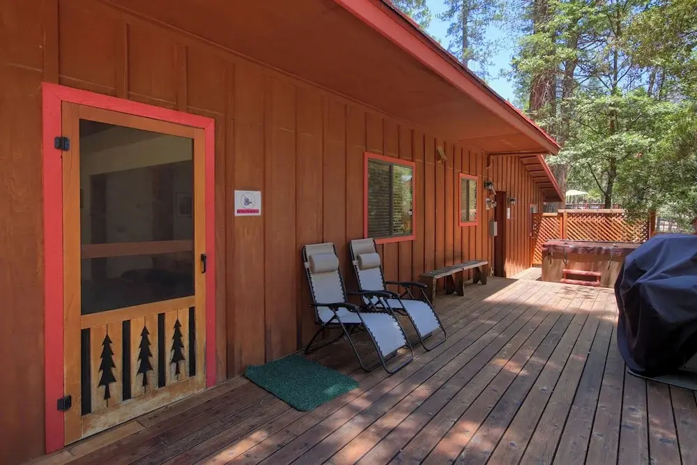 Jolie Cabin