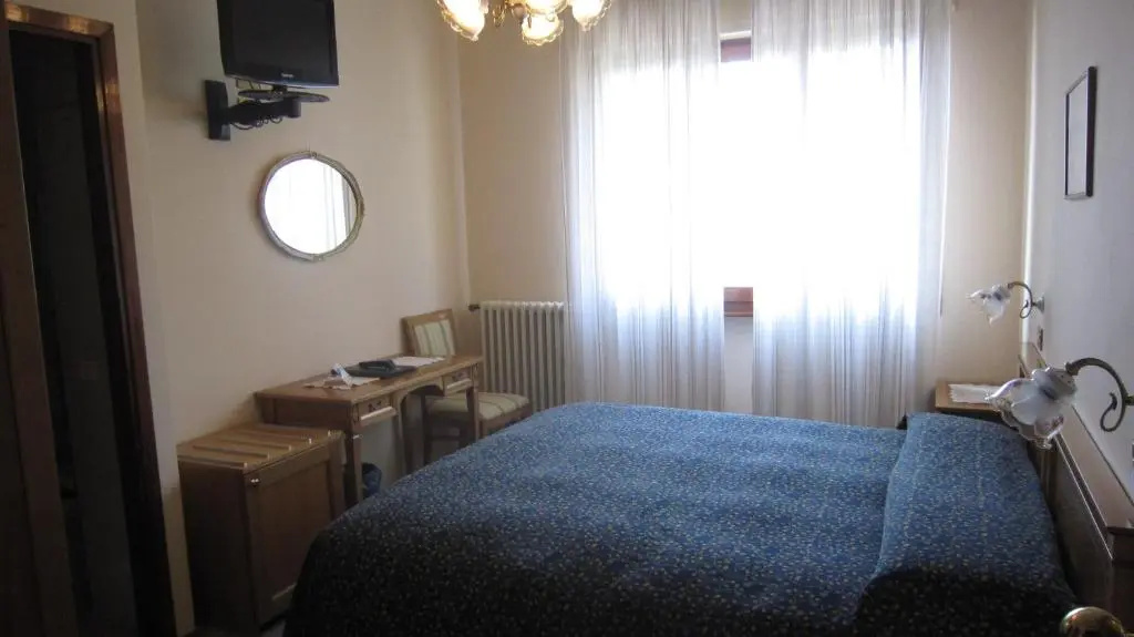 Hotel Ristorante Sole - Chambres