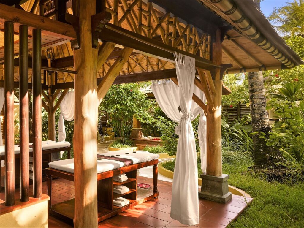 Villa Park (Ex. Sun Island Resort & Spa)