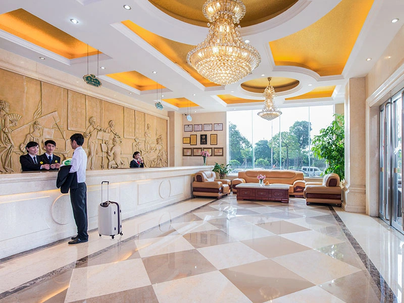 Lobby & Reception