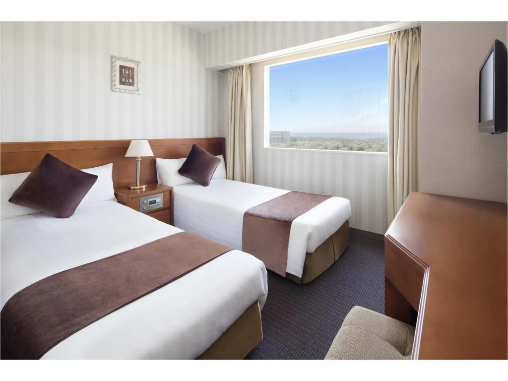 Hotel Francs — 4