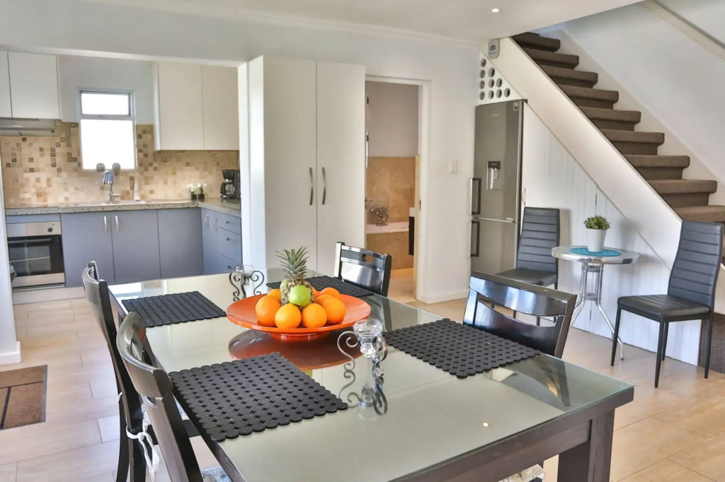 Abington Manor - Fish Hoek Guesthouse - Général