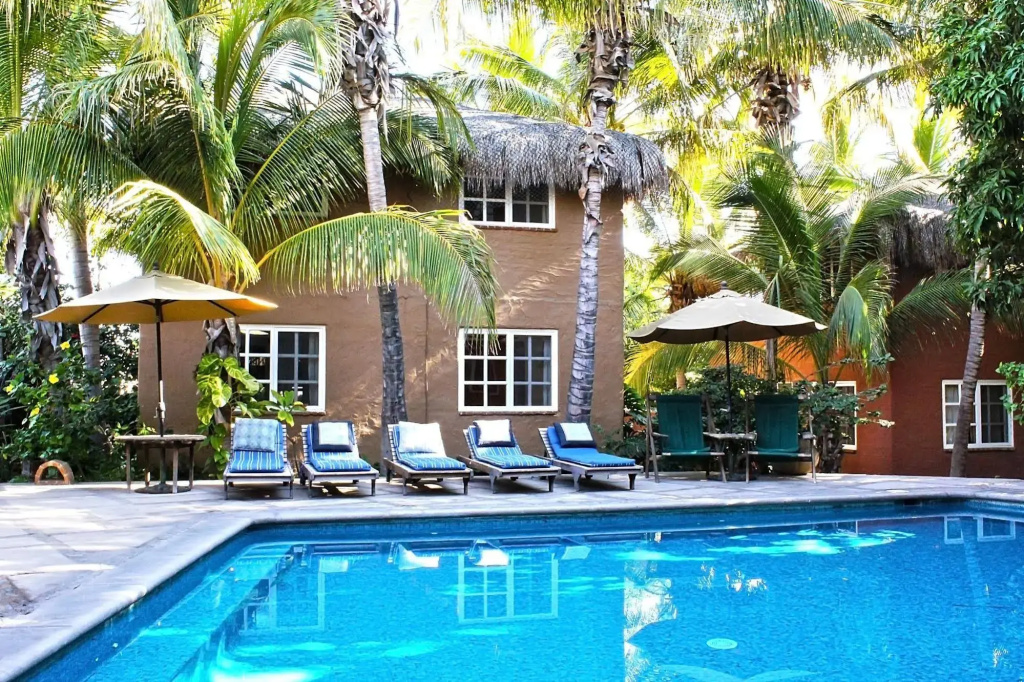 The Bungalows Hotel - Général