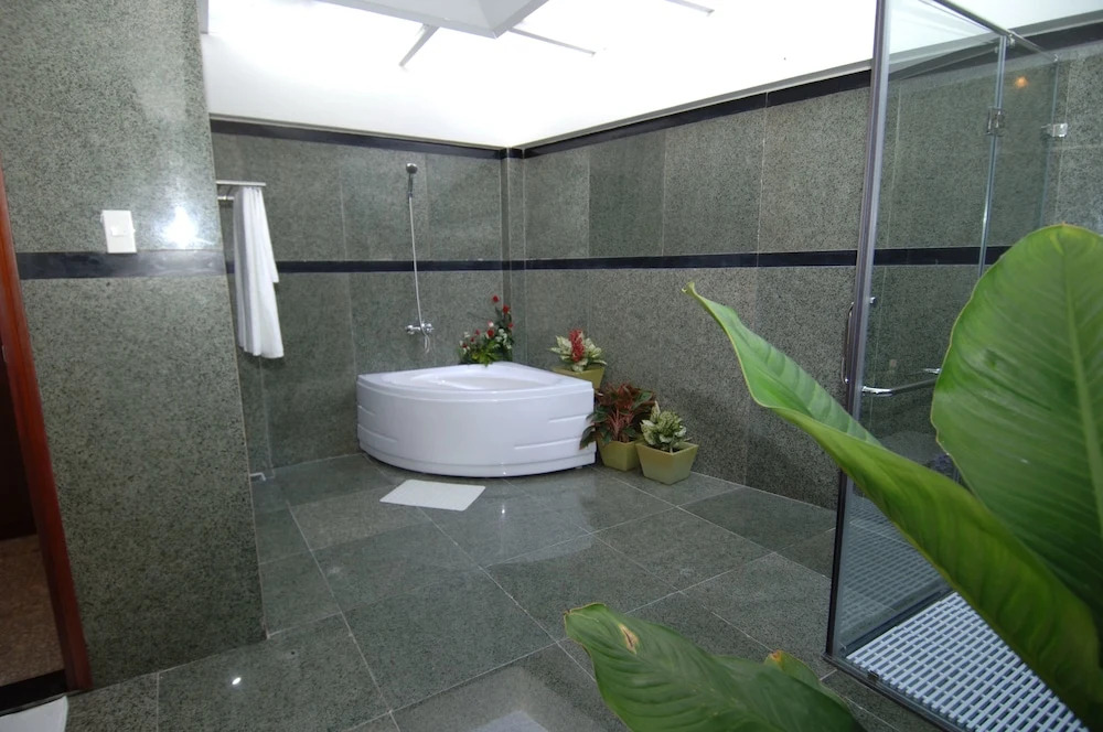Saigon Emerald Beach Resort