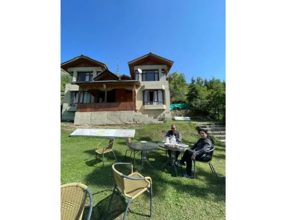 Hotel photo 12