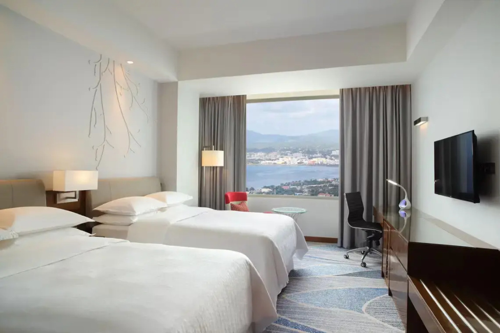 Standard Quadruple room with sea view