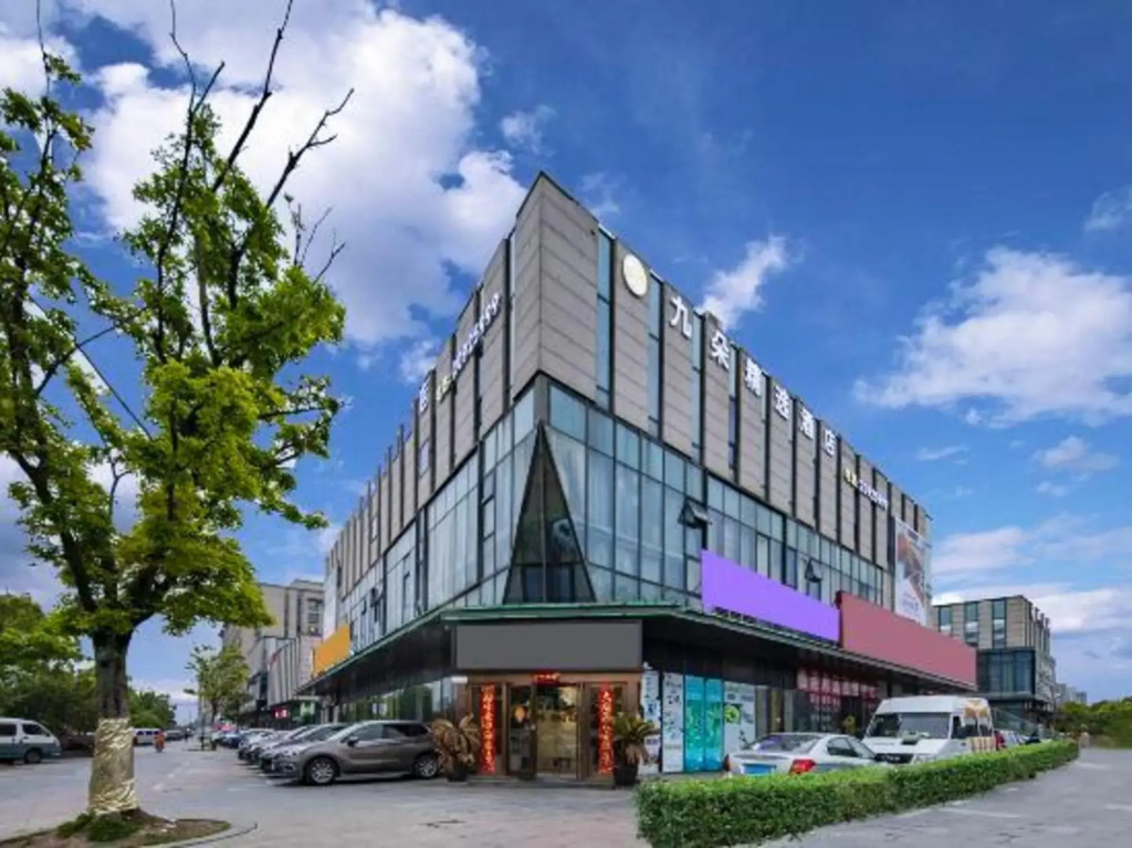 Shanghai Jiuduo Selected Hotel