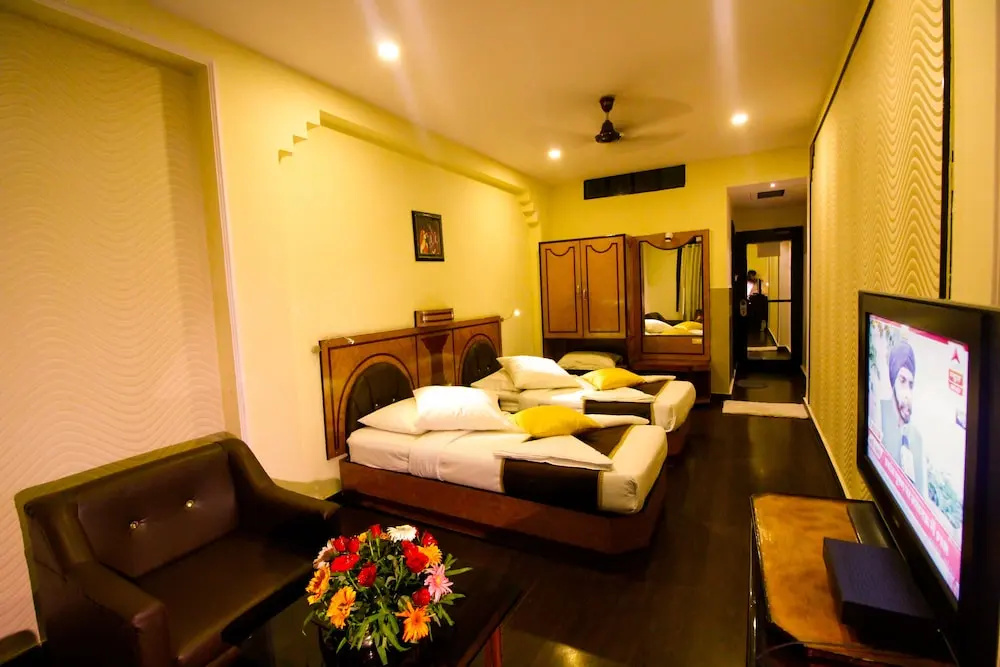 Hotel Rishi Regency - Chambres