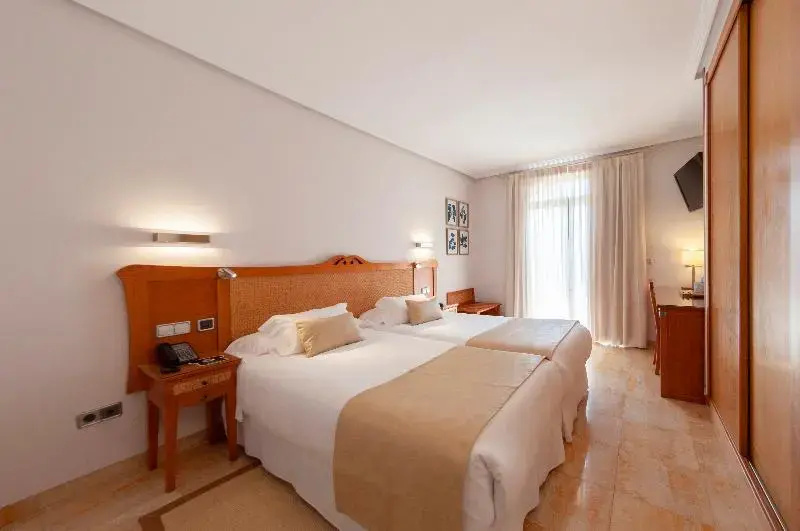 Hotel La Laguna Spa And Golf - Chambres