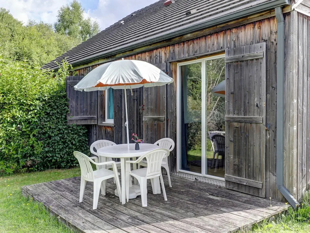 Accessible Apartment With Garden