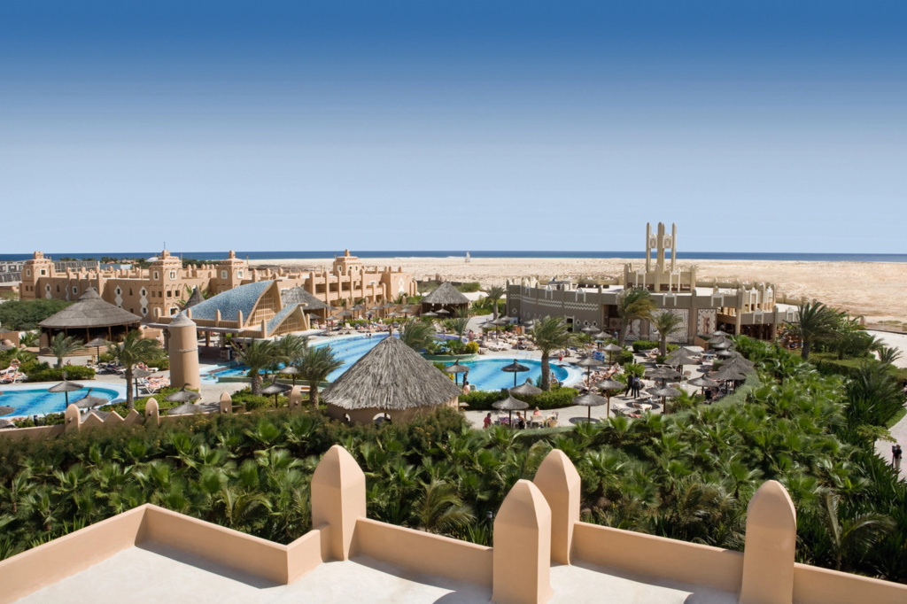Beach & Waterfront