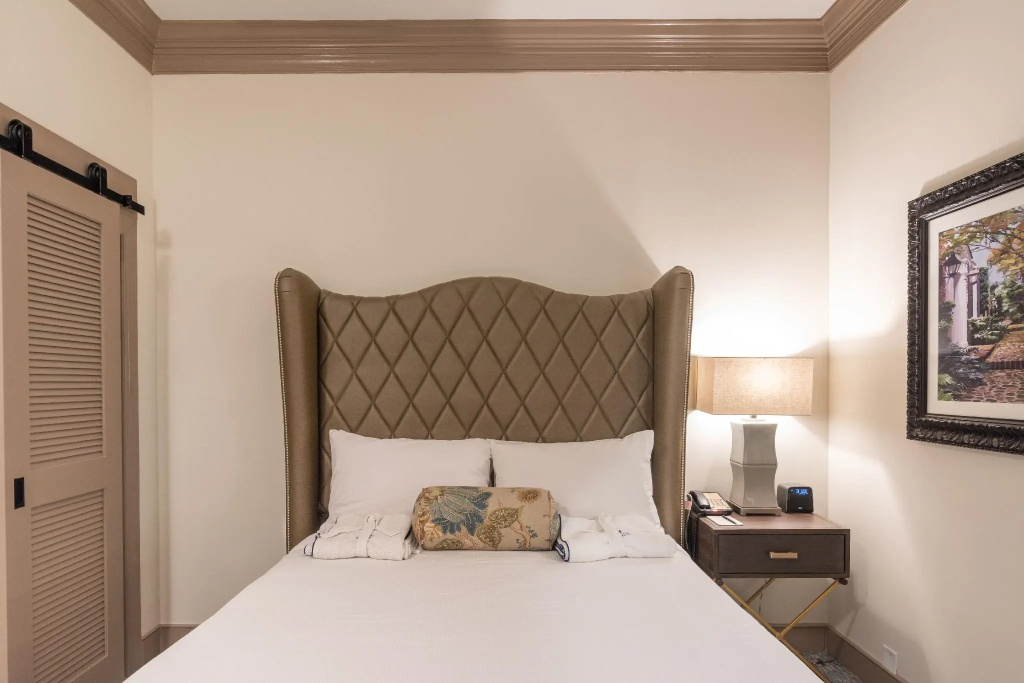 Andrew Pinckney Inn - Chambres