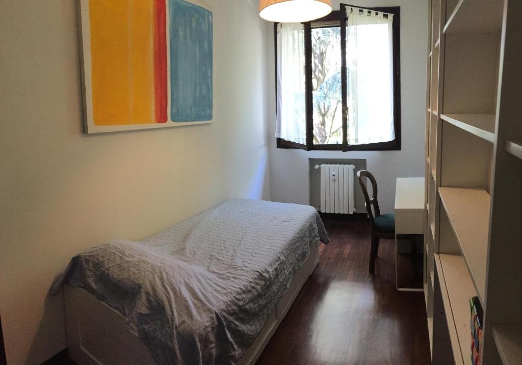 Al Centro di Metanopoli