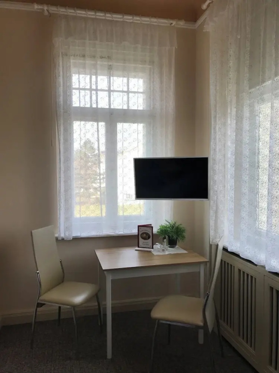 Standard Double room with river view (full double bed)