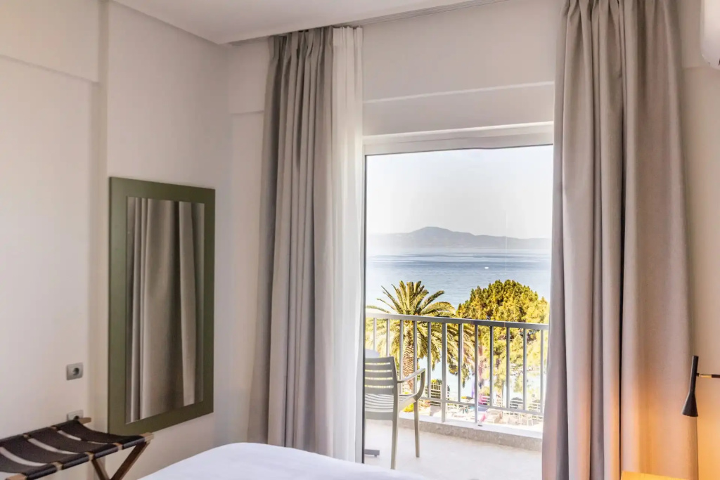 Messinian Bay Hotel - Chambres