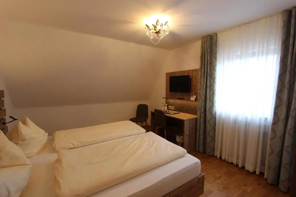 Hotel Gasthof Rössle - Chambres