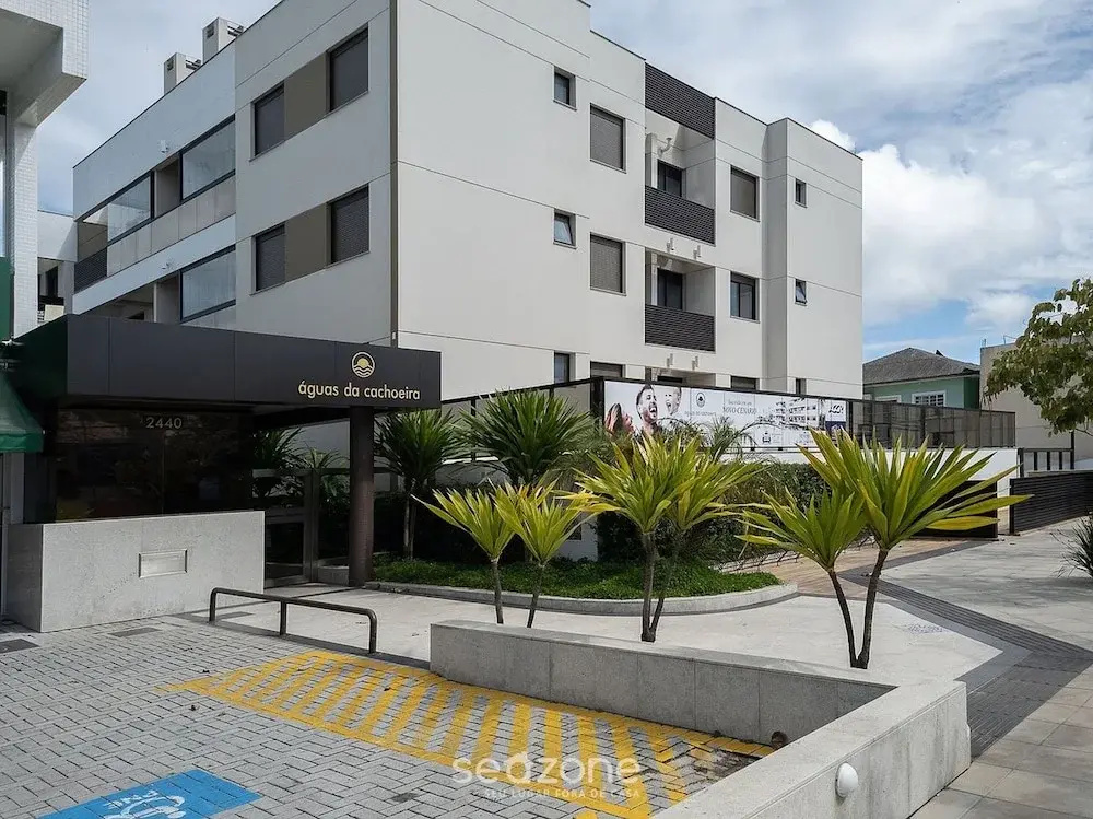 Apart Near the Beach in Cond. w/ Pool Adc0205