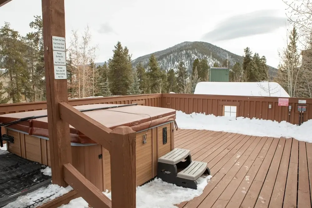 13 In The Pines 3 Bedroom Townhouse by RedAwning