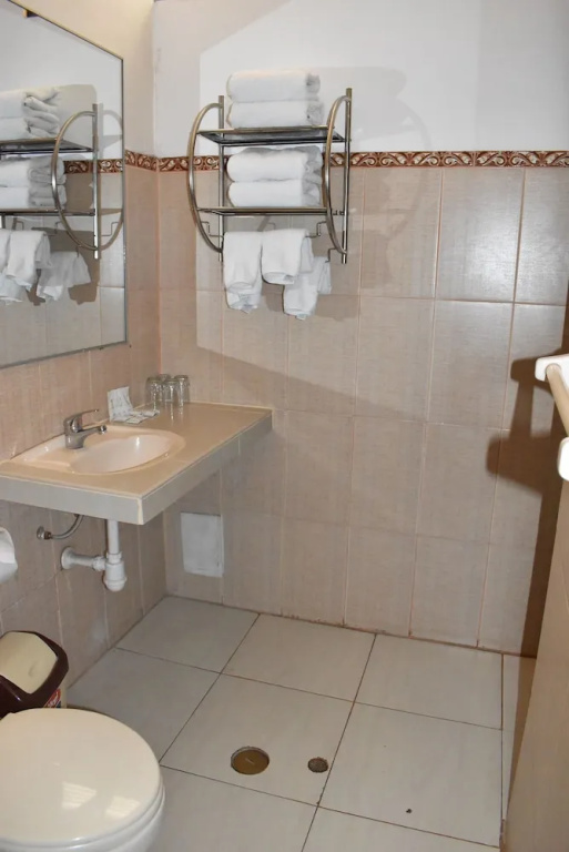 Colonial Plaza Hotel - Chambres