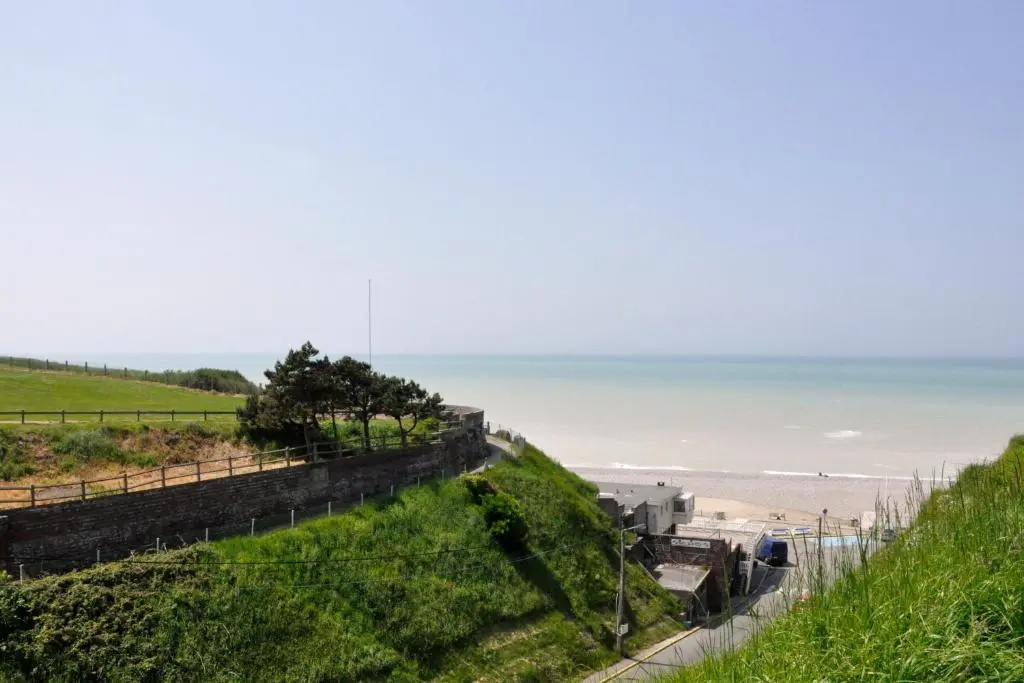 Beach & Waterfront
