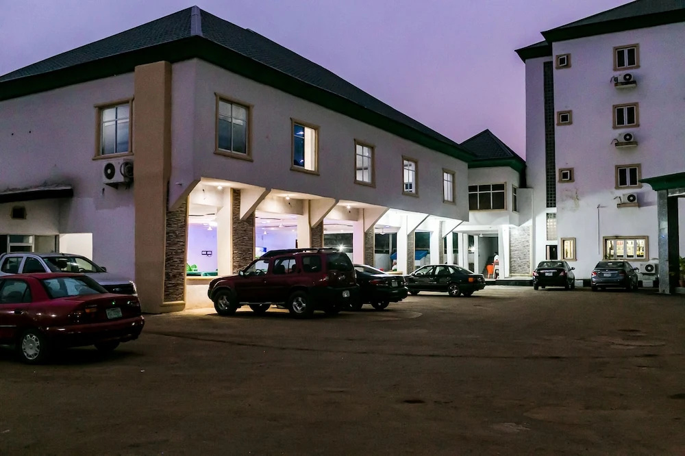 Hotel photo 1