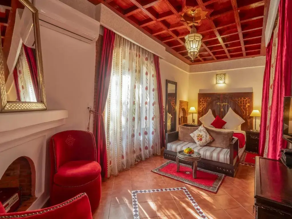 Superior Double room (full double bed)
