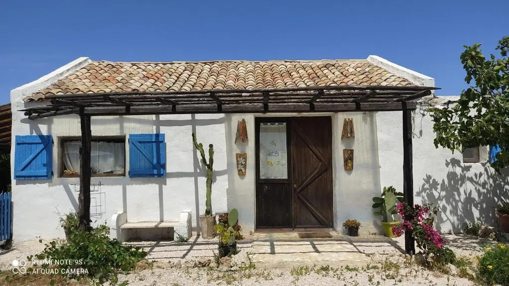 Sweet Old House