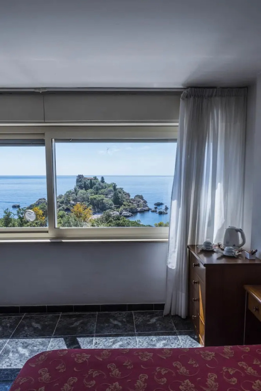 Hotel Isola Bella - Chambres