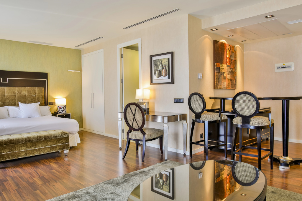 Hotel 525 - Général