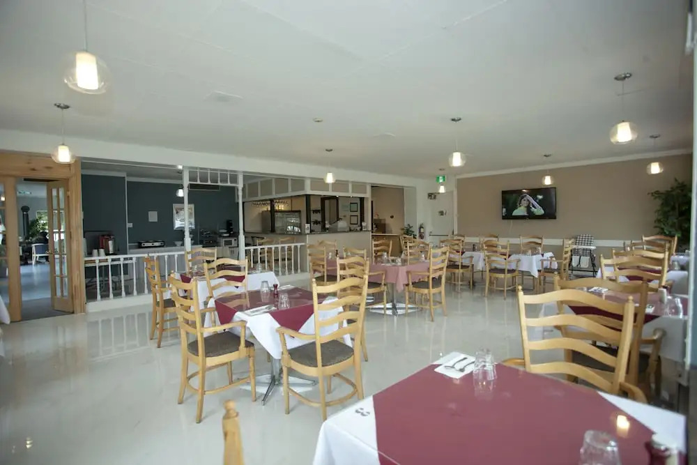 Econo Lodge - фото 18