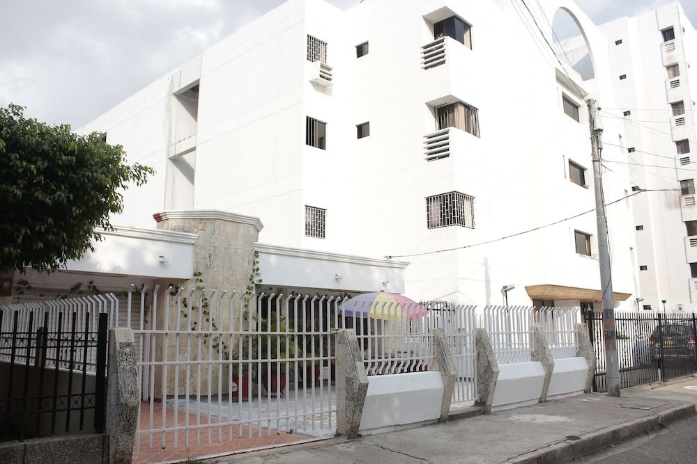 Casa Blanca Just For Travelers