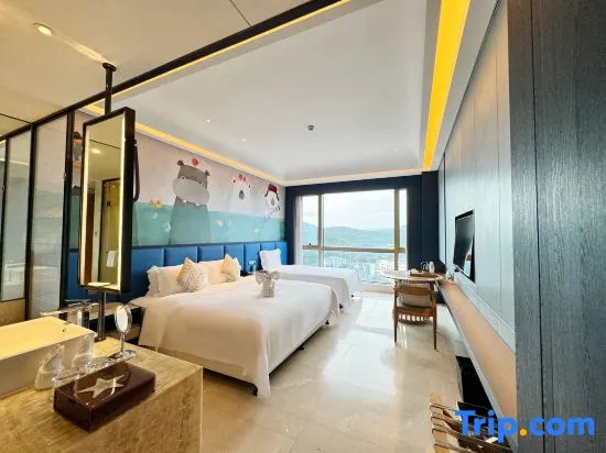 Трёхместный семейный номер Standard в Harman Resort Hotel Sanya