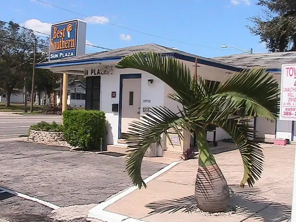 Best Southern Sun Plaza Motel