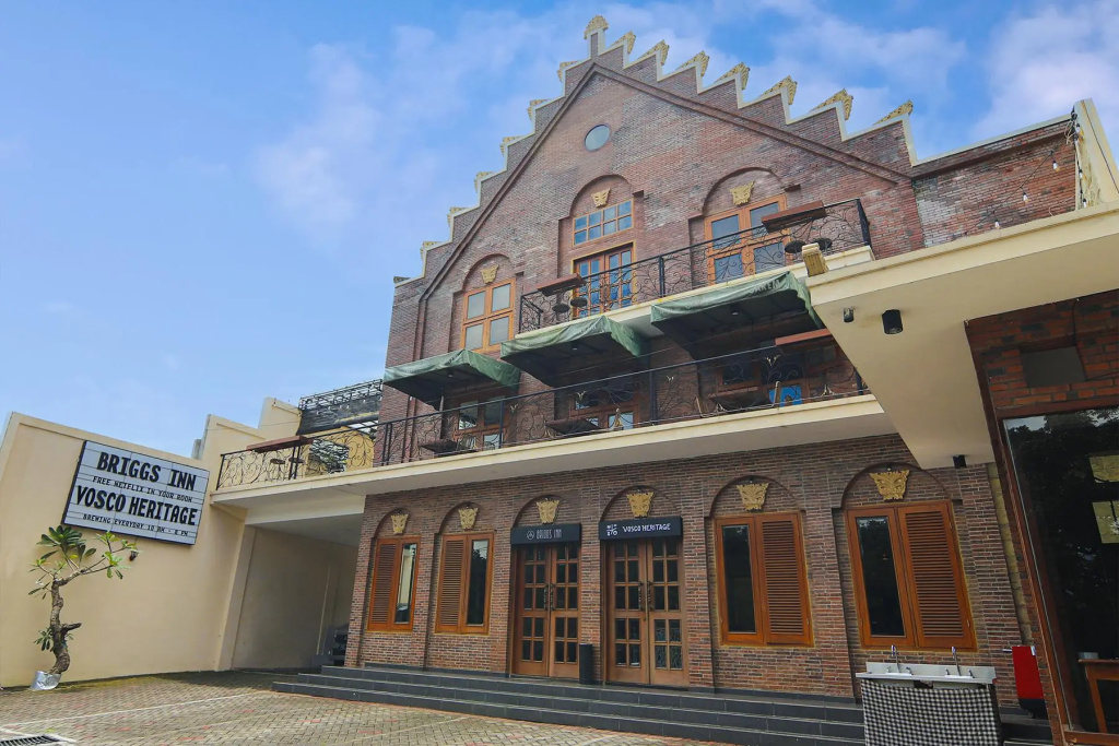 Briggs Inn Batu