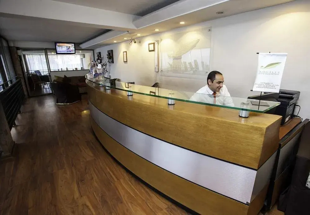 Lobby & Reception